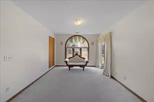 479 Mary St S, Maplewood, MN 55119 - Photo 37