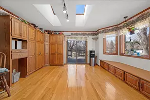 479 Mary St S, Maplewood, MN 55119 - Photo 11