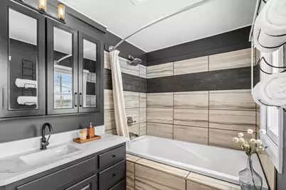 8200 Irving Avenue S, Bloomington, MN 55431 - Photo 21