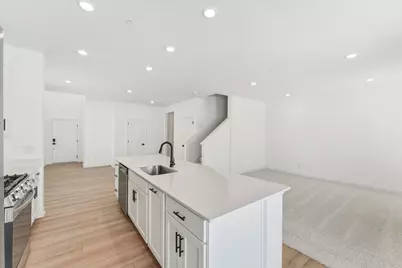 10535 Harbor Lane N, Maple Grove, MN 55369 - Photo 5