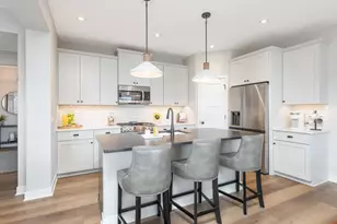 10060 Highpoint Dr, Victoria, MN 55318 - Photo 15