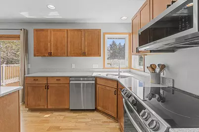 9200 Lakeside Trail, Champlin, MN 55316 - Photo 13