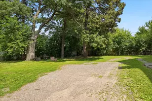 1667 Ames Ave, Saint Paul, MN 55106 - Photo 5