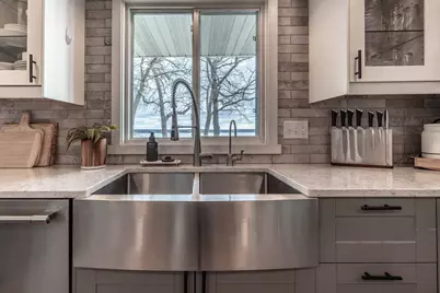 736 Shorewood Drive, Detroit Lakes, MN 56501 - Photo 31