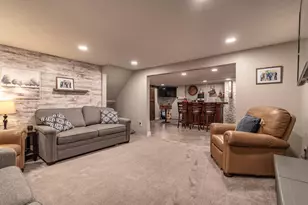 736 Shorewood Dr, Detroit Lakes, MN 56501 - Photo 49