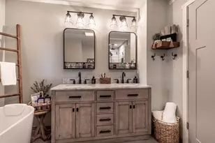 736 Shorewood Dr, Detroit Lakes, MN 56501 - Photo 45