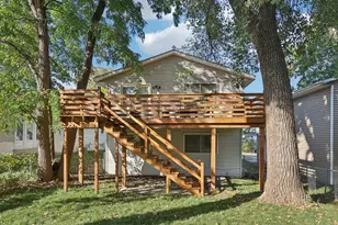 302 Sidney St E, Saint Paul, MN 55107 - Photo 3