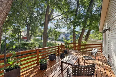 302 Sidney Street E, Saint Paul, MN 55107 - Photo 7