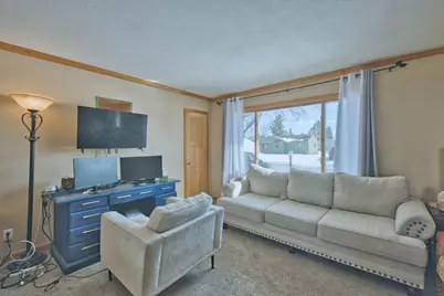 203 Wyandotte Road, Hoyt Lakes, MN 55750 - Photo 5