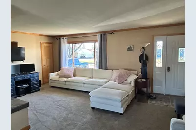 203 Wyandotte Road, Hoyt Lakes, MN 55750 - Photo 5