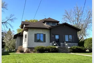 219 Park Place W, Norwood Young America, MN 55368 - Photo 1