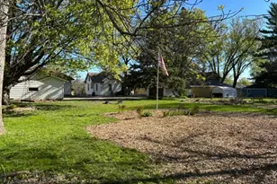 219 Park Pl W, Norwood Young America, MN 55368 - Photo 39