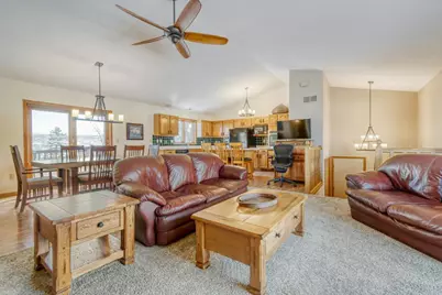 2658 Shadow Lane, Chaska, MN 55318 - Photo 9