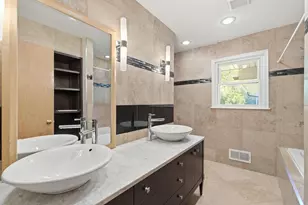 5300 Circle Down, Golden Valley, MN 55416 - Photo 15
