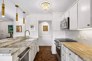 410 Groveland Ave, Minneapolis, MN 55403 - Photo 13