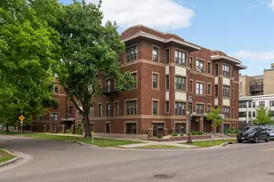 385 Laurel Ave, Saint Paul, MN 55102 - Photo 17
