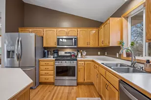 3663 Kahler Dr NE, Saint Michael, MN 55376 - Photo 7