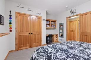 2121 Crestview Dr, Chanhassen, MN 55331 - Photo 35