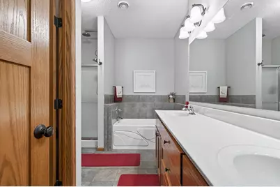 343 Sophia Avenue E, Maplewood, MN 55117 - Photo 15