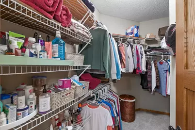 343 Sophia Avenue E, Maplewood, MN 55117 - Photo 17