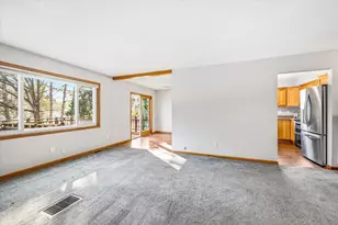 5821 268th St, Wyoming, MN 55092 - Photo 5