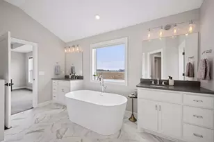 2275 Lakeshore Point Dr N E, Saint Michael, MN 55376 - Photo 27