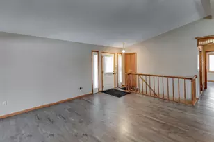 10802 Sunset Bay Ln, Pequot Lakes, MN 56472 - Photo 19