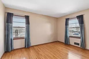 8449 Morris Cir, Bloomington, MN 55437 - Photo 9