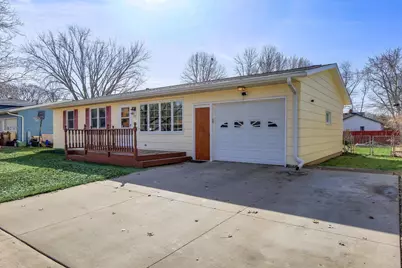 909 14th Street W, Hastings, MN 55033 - Photo 1