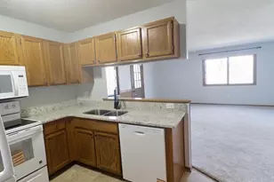 1202 W Royal Oaks Dr, Shoreview, MN 55126 - Photo 11