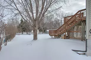 1220 10th Ave SE, Cambridge, MN 55008 - Photo 27