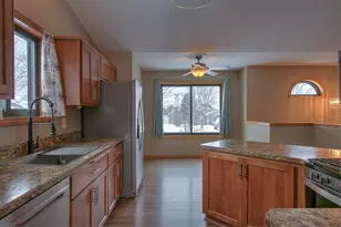 1220 10th Ave SE, Cambridge, MN 55008 - Photo 9