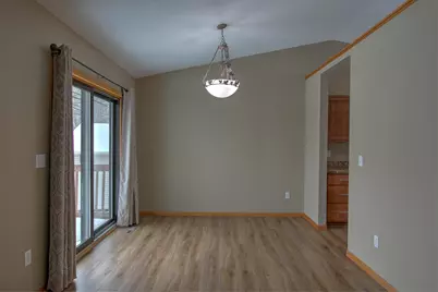 1220 10th Avenue SE, Cambridge, MN 55008 - Photo 7