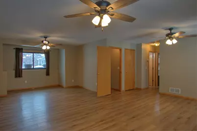 1220 10th Avenue SE, Cambridge, MN 55008 - Photo 17