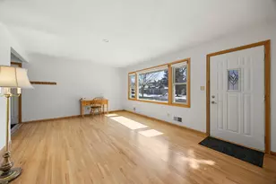 2189 Howard Ct, Saint Paul, MN 55119 - Photo 7