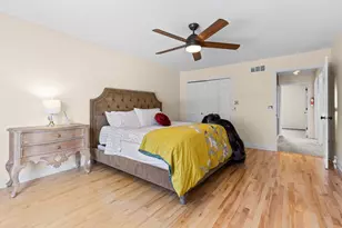 10692 Mt Curve Rd, Eden Prairie, MN 55347 - Photo 39