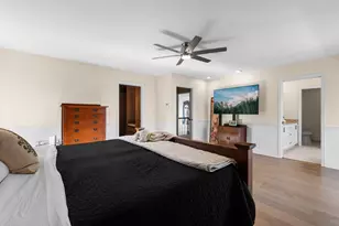 10692 Mt Curve Rd, Eden Prairie, MN 55347 - Photo 33