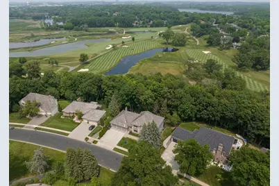 10692 Mount Curve Road, Eden Prairie, MN 55347 - Photo 67