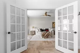 10692 Mt Curve Rd, Eden Prairie, MN 55347 - Photo 17