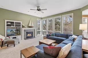 9106 Cold Stream Ln, Eden Prairie, MN 55347 - Photo 9