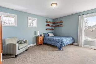 9106 Cold Stream Ln, Eden Prairie, MN 55347 - Photo 33