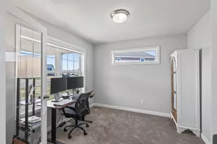 12420 Amber Dr, Rogers, MN 55374 - Photo 5