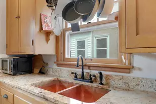 761 Sherwood Ave, Saint Paul, MN 55106 - Photo 13