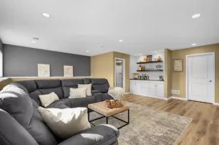 1515 Raymond Dr, Waconia, MN 55387 - Photo 21