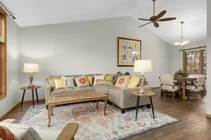 7104 Mourning Dove Rd, Circle Pines, MN 55014 - Photo 9