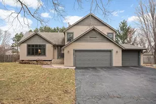7104 Mourning Dove Rd, Circle Pines, MN 55014 - Photo 1