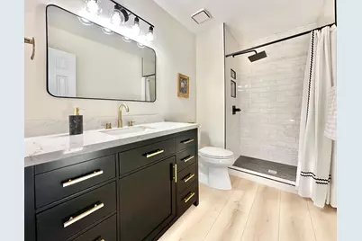 809 Wagon Wheel Trail, Mendota Heights, MN 55120 - Photo 23