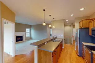 807 Maple Shade Dr, Holmen, WI 54636 - Photo 15