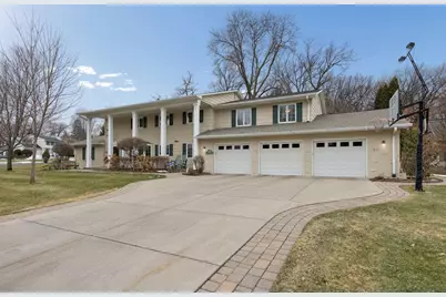6716 W Shore Drive, Edina, MN 55435 - Photo 47