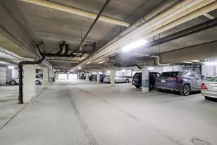 4360 Brookside Ct, Edina, MN 55436 - Photo 39